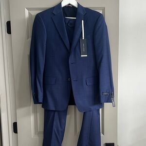 Tommy Hilfiger Navy Suit for Men
